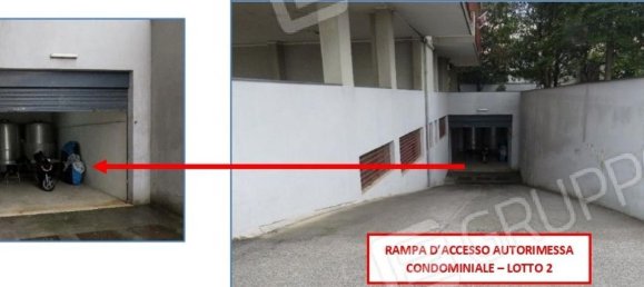 Apartamento de 3 dormitorios en Bari, Italy No. 377951 39