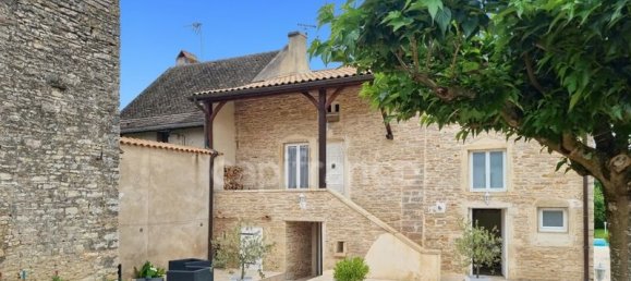 Casa de 3 dormitorios en Tournus, France No. 327287 14