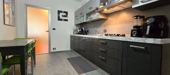 2 Schlafzimmer Wohnung in Turin, Italy, Nr. 150474 13