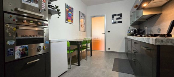 2 Schlafzimmer Wohnung in Turin, Italy, Nr. 150474 3