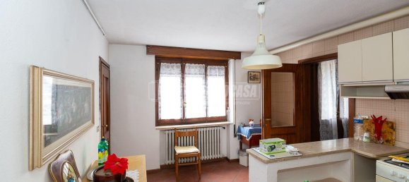 6 rooms Building in Bagnolo Mella, Italy No. 235360 3