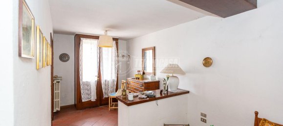 6 rooms Building in Bagnolo Mella, Italy No. 235360 2