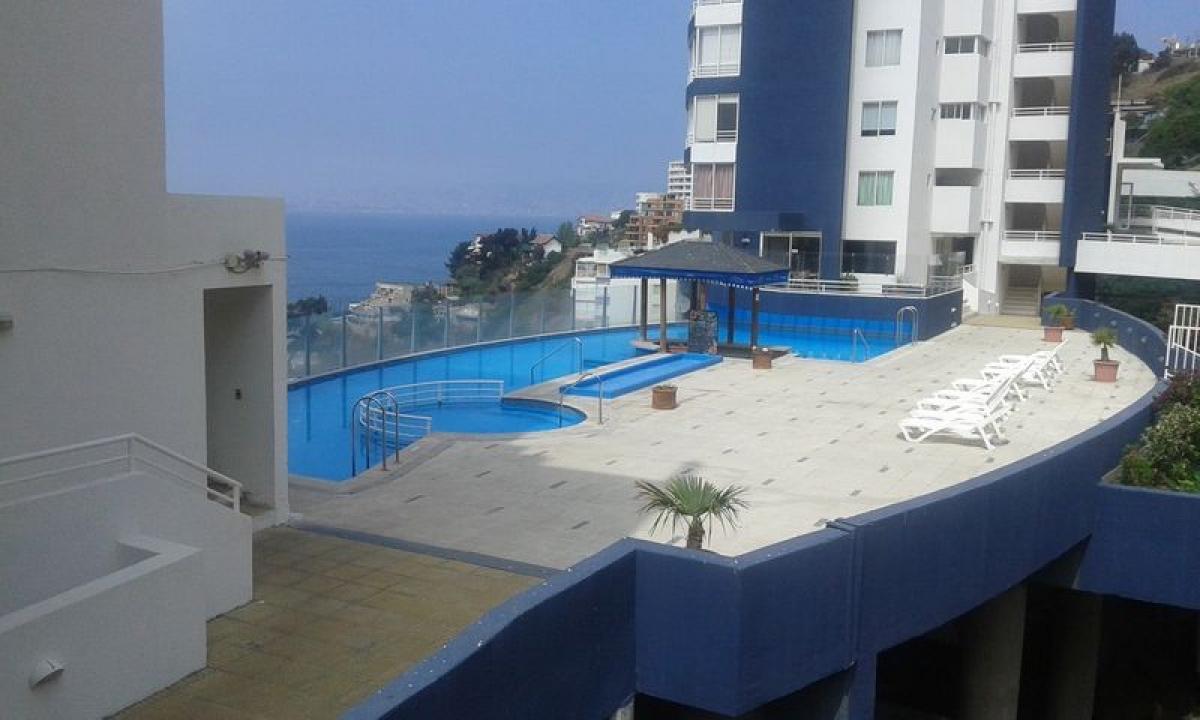 Studio in Valparaiso, Chile No. 2325