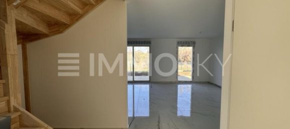 5-Zimmer Haus in Pommerieux, France, Nr. 328332 3