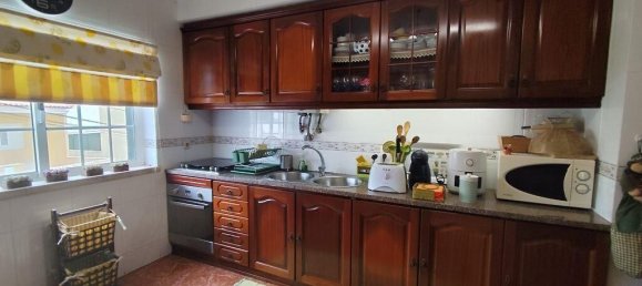 4 bedrooms Villa in Amadora, Portugal No. 122909 4