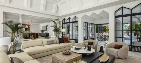 12 bedrooms Villa in Marbella, Spain No. 100535 17