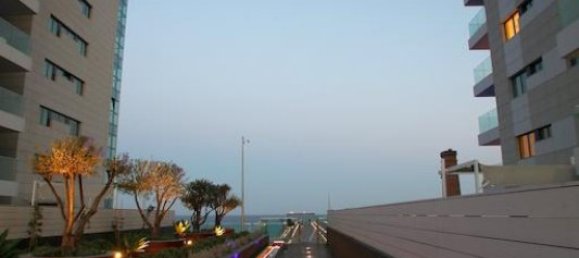 2 bedrooms Apartment in Nicosia, Cyprus No. 2077 2