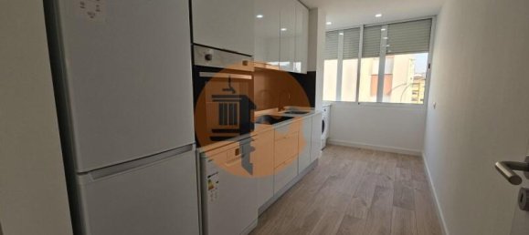 2 bedrooms Apartment in Amadora, Portugal No. 219123 23