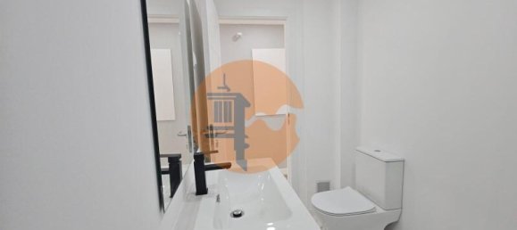 2 bedrooms Apartment in Amadora, Portugal No. 219123 20