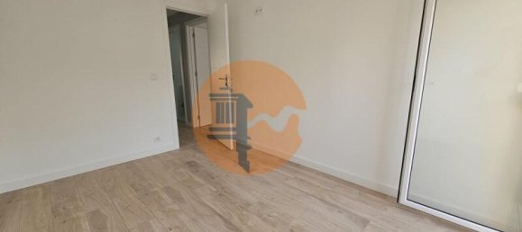 2 bedrooms Apartment in Amadora, Portugal No. 219123 14