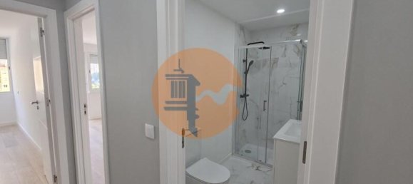 2 bedrooms Apartment in Amadora, Portugal No. 219123 17