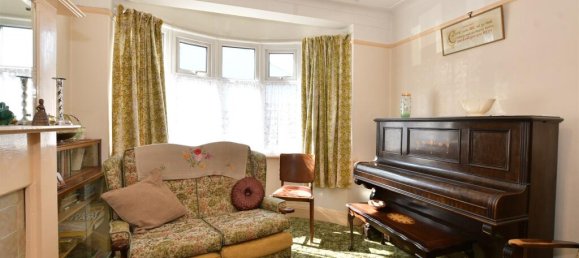 3 Schlafzimmer Haus in Leyton, United Kingdom, Nr. 4013 10