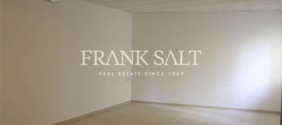 160m² Office in Pieta, Malta No. 12175 34