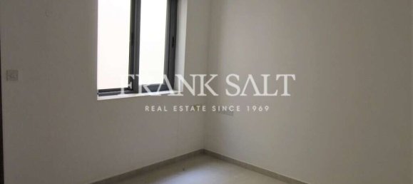 160m² Office in Pieta, Malta No. 12175 24