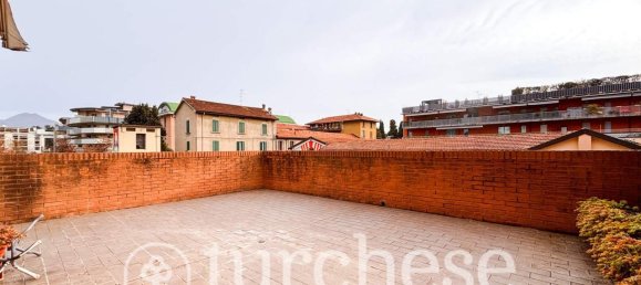 Квартира с 3 комнатами в Бергамо, Италия № 2486 11