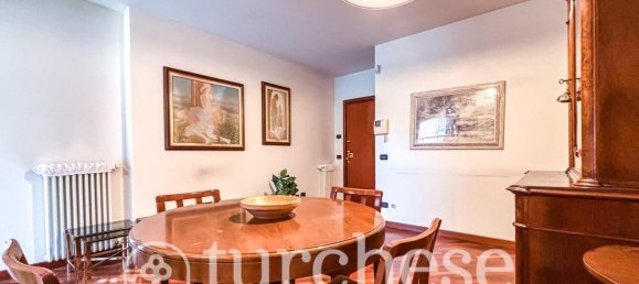 Квартира с 3 комнатами в Бергамо, Италия № 2486 5