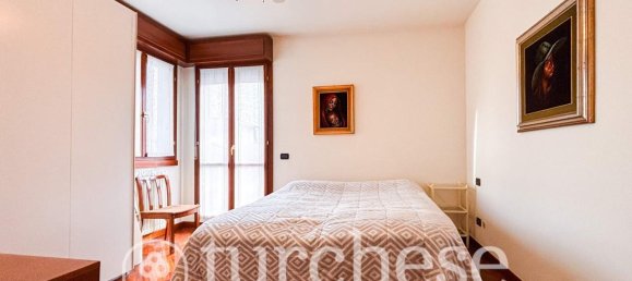 Квартира с 3 комнатами в Бергамо, Италия № 2486 14