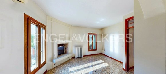 3 bedrooms Building in Padua, Italy No. 64724 7