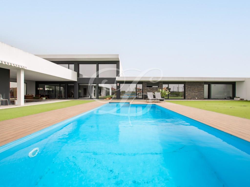 Casa T3 em Rio de Mouro, Portugal N.º 114399