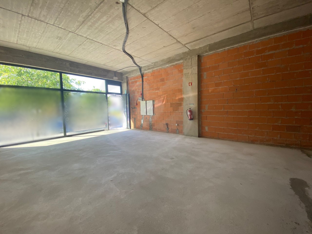 131m² Commercial property in Vila do Conde, Portugal No. 48163