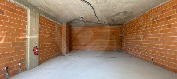 131m² Commercial property in Vila do Conde, Portugal No. 48163 6