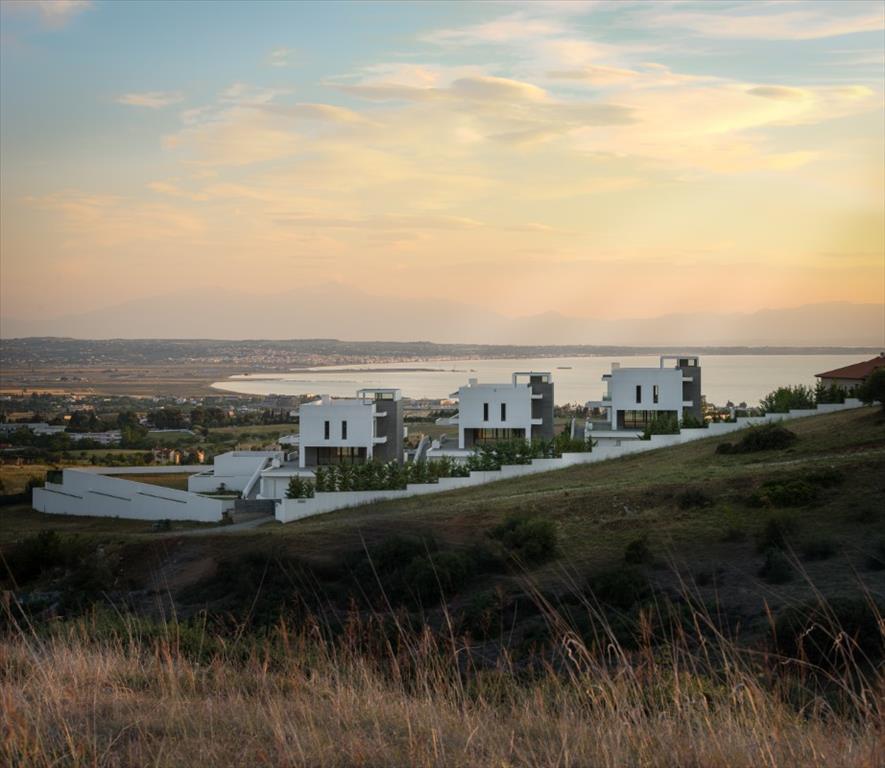 5 bedrooms Villa in Panorama, Greece No. 7539