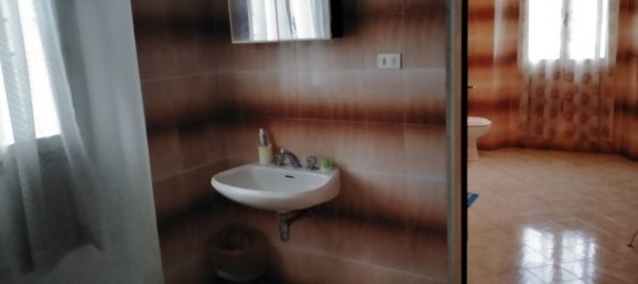 13 rooms House in Vergato, Italy No. 254864 4