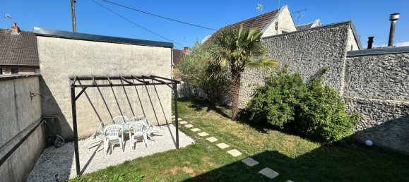 3 bedrooms House in Saint-Quentin, France No. 47759 7