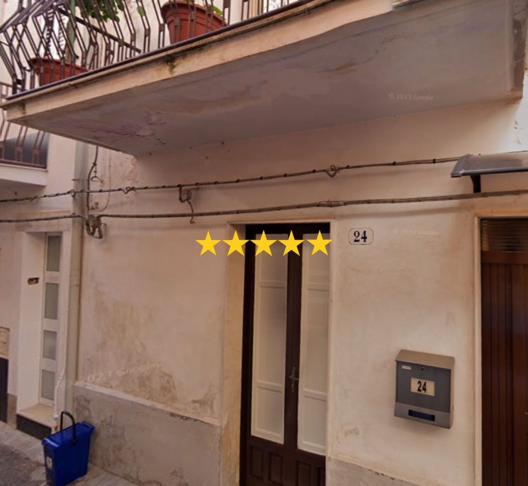 4 bedrooms Villa in Ragusa, Italy No. 402468