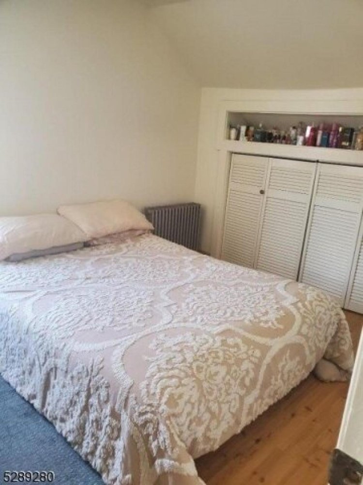 6 bedrooms House in Paterson, USA No. 398179