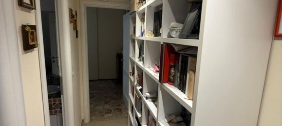 3 rooms Apartment in Rome, Italy No. 44859 10