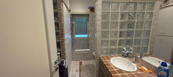 3 rooms Apartment in Rome, Italy No. 44859 24