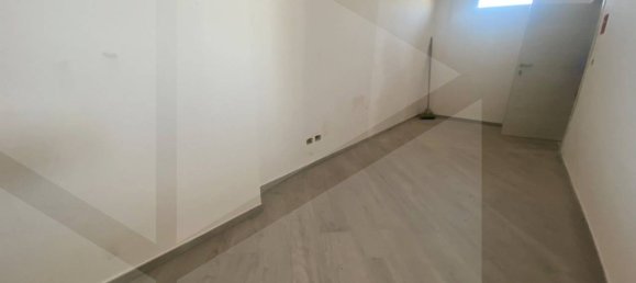 1غرفة عقار تجاري في Bitonto, Italy رقم 34574 11