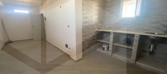 1غرفة عقار تجاري في Bitonto, Italy رقم 34574 3