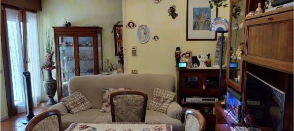 Apartamento de 4 divisões em Santa Maria di Sala, Italy N.º 213468 3
