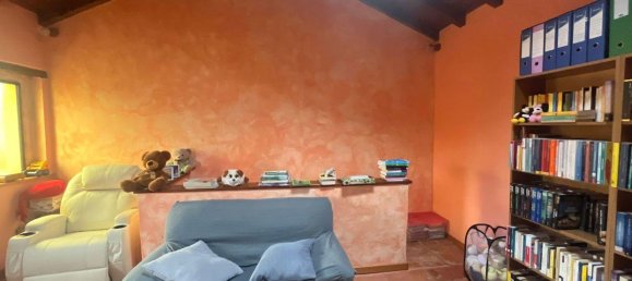 5 rooms House in Portalbera, Italy No. 71676 4