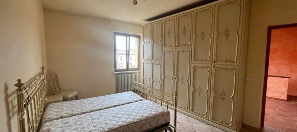5 rooms House in Portalbera, Italy No. 71676 12