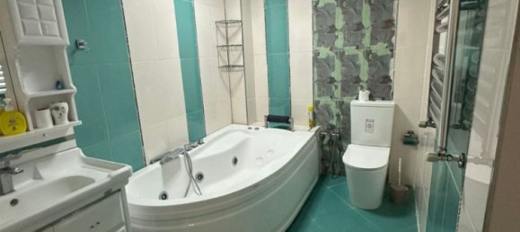 Квартира с 3 спальнями в Насиминский район, Азербайджан № 1235 34