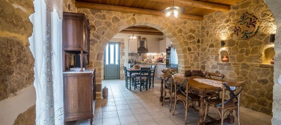 3 bedrooms Commercial property in Chania, Greece No. 55 20