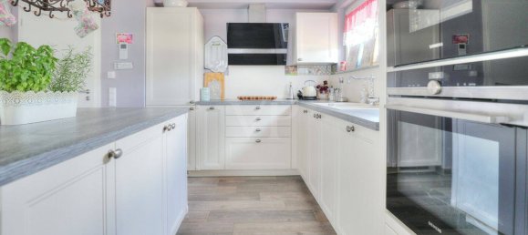 Квартира с 2 спальнями в Хайльбронн, Германия № 329068 5