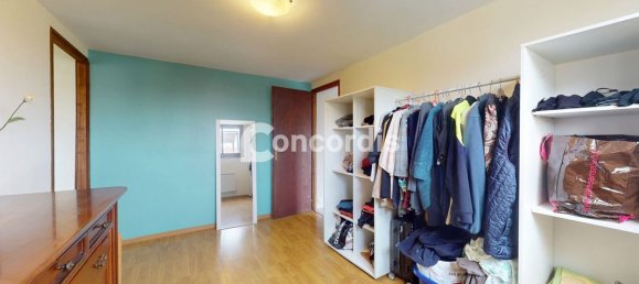 5 bedrooms House in Toul, France No. 329641 14