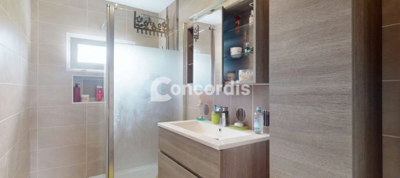 5 bedrooms House in Toul, France No. 329641 10