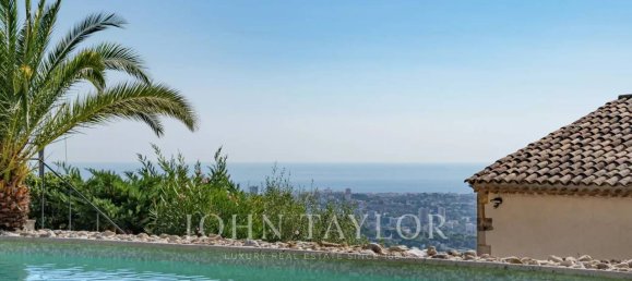 4 bedrooms Villa in Vallauris, France No. 195126 3