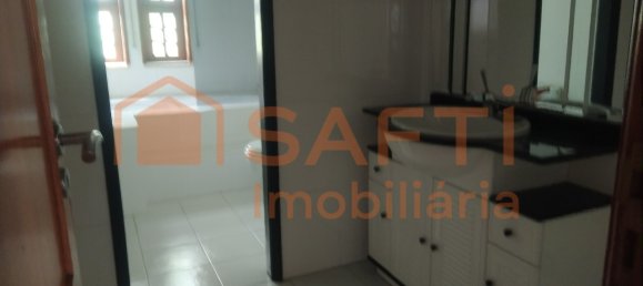 4 Schlafzimmer Haus in Braga, Portugal, Nr. 24738 10