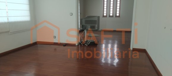 4 Schlafzimmer Haus in Braga, Portugal, Nr. 24738 8