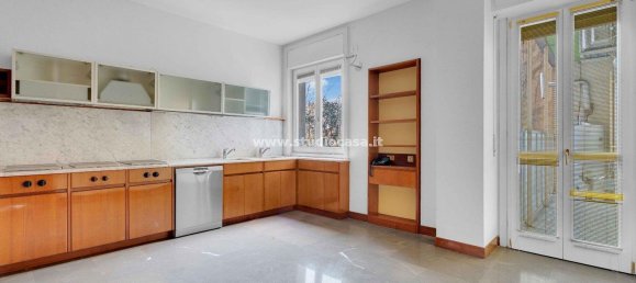 5 غرف نوم شقة في Milan, Italy رقم 364244 4