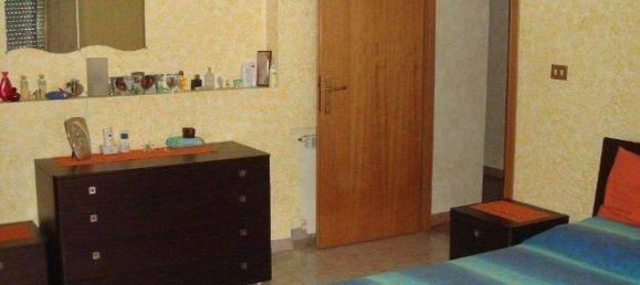 5-Zimmer Wohnung in Rome, Italy, Nr. 38772 20