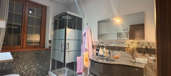 5 bedrooms Villa in Borghi, Italy No. 328530 50