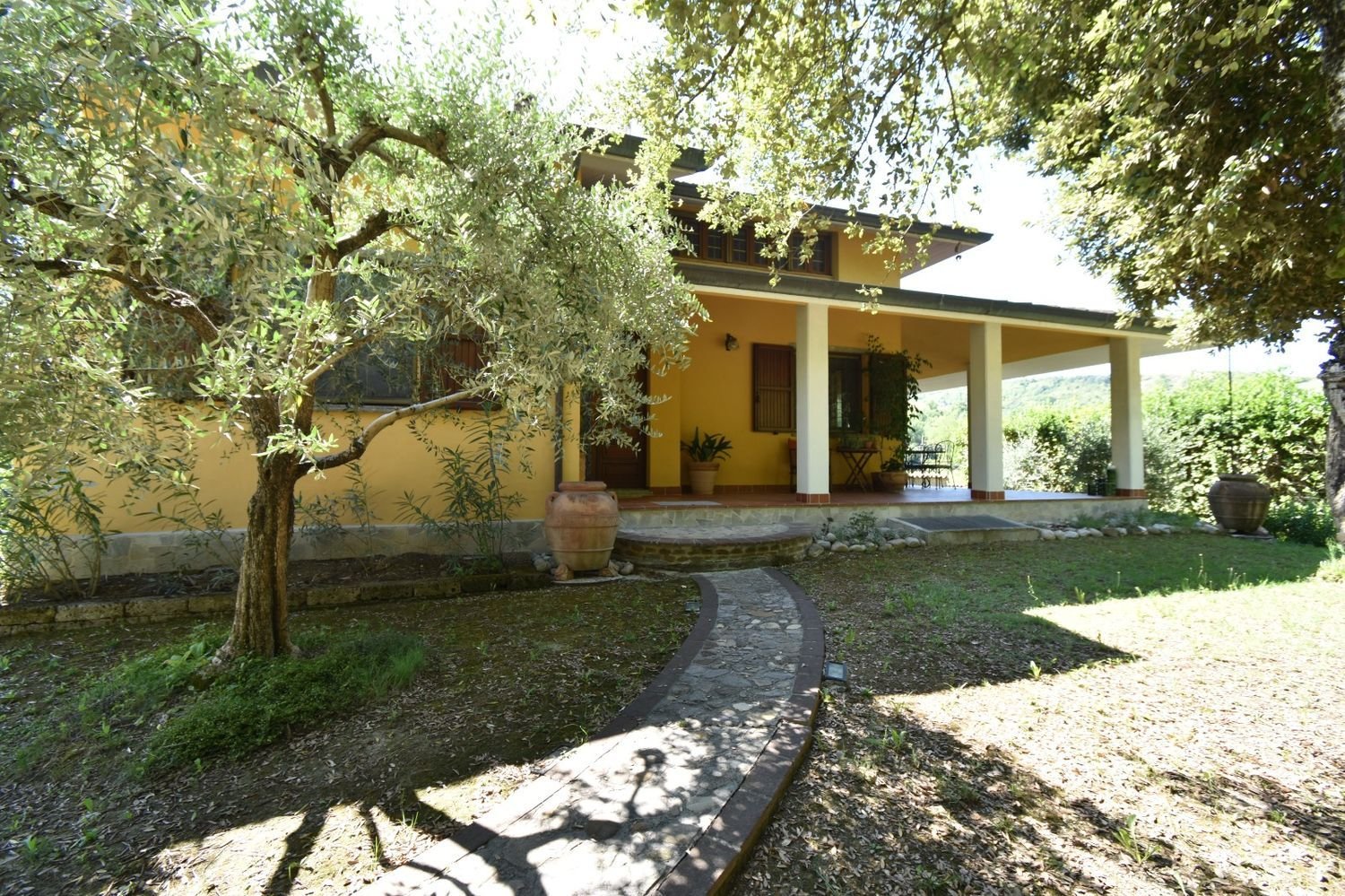 5 bedrooms Villa in Borghi, Italy No. 328530