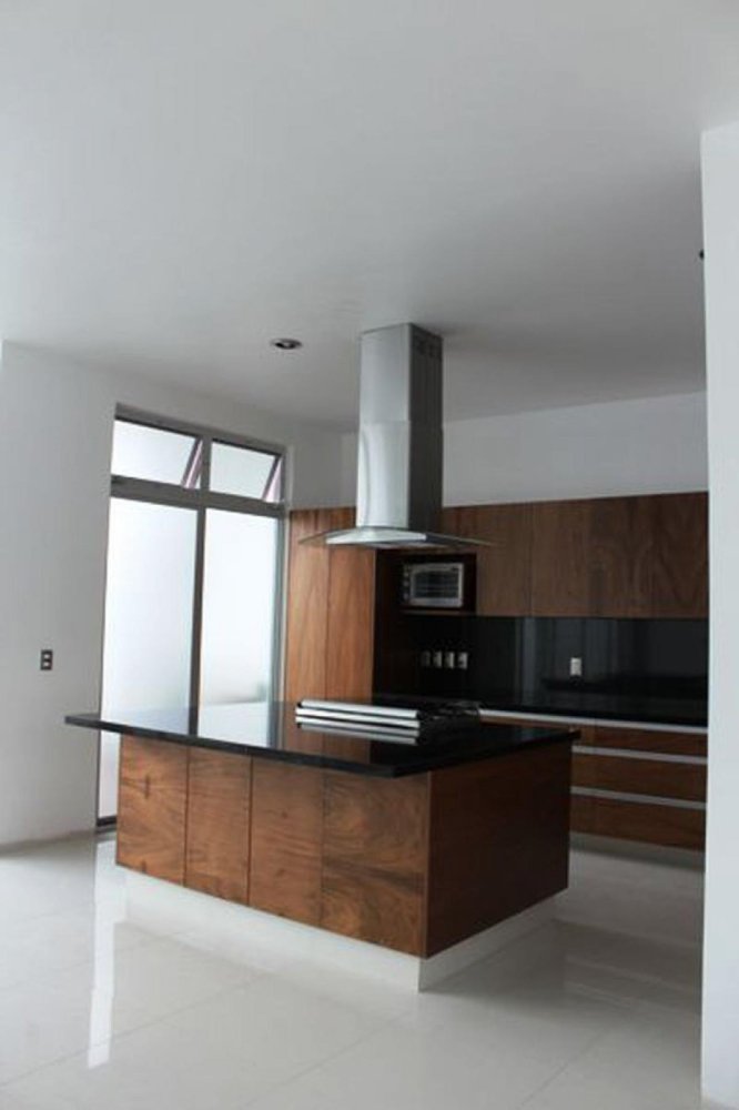 3 bedrooms House in Tlajomulco de Zuniga, Mexico No. 163694